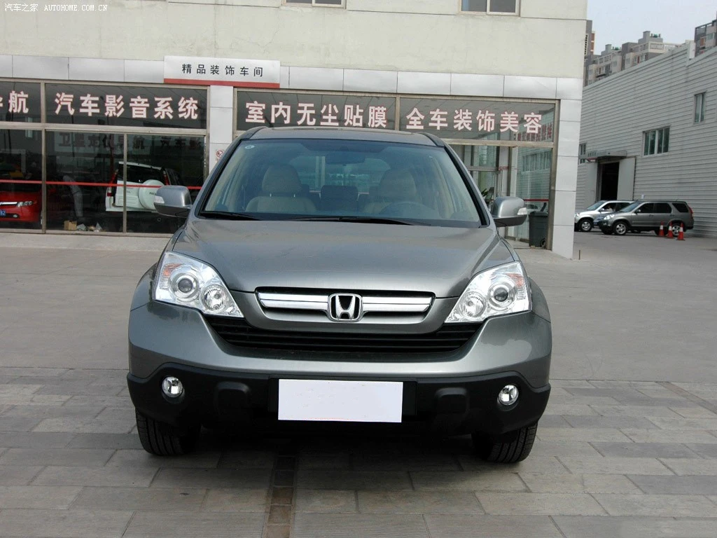HON DA CRV 2.4L Manual Gearbox Euro V Front Four-Wheel Drive SUV Second-Hand Used Vehicle From China C-RV