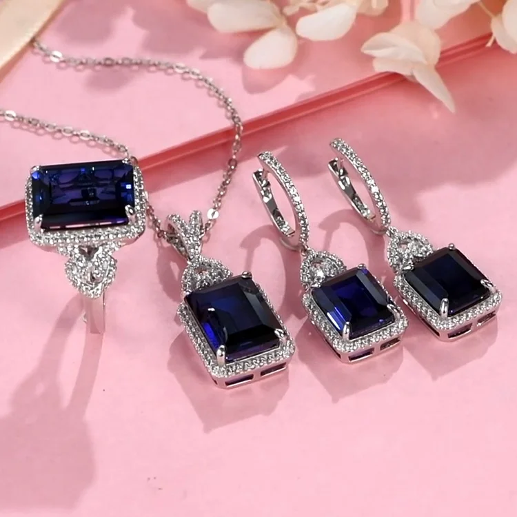 Fashion Jewelry Pearl Fashion Necklace 2023 Trend America Gift Chain Party Figure Necklaces Pendant For Wedding