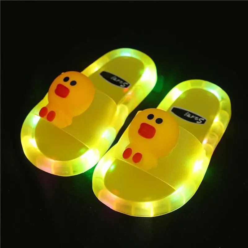 
Wholesale Custom Flip Flops LED Slippers for Kids Unisex House Smiley Face Pattern for Kids Suitable 2-9 Years Old Kids Slippers 