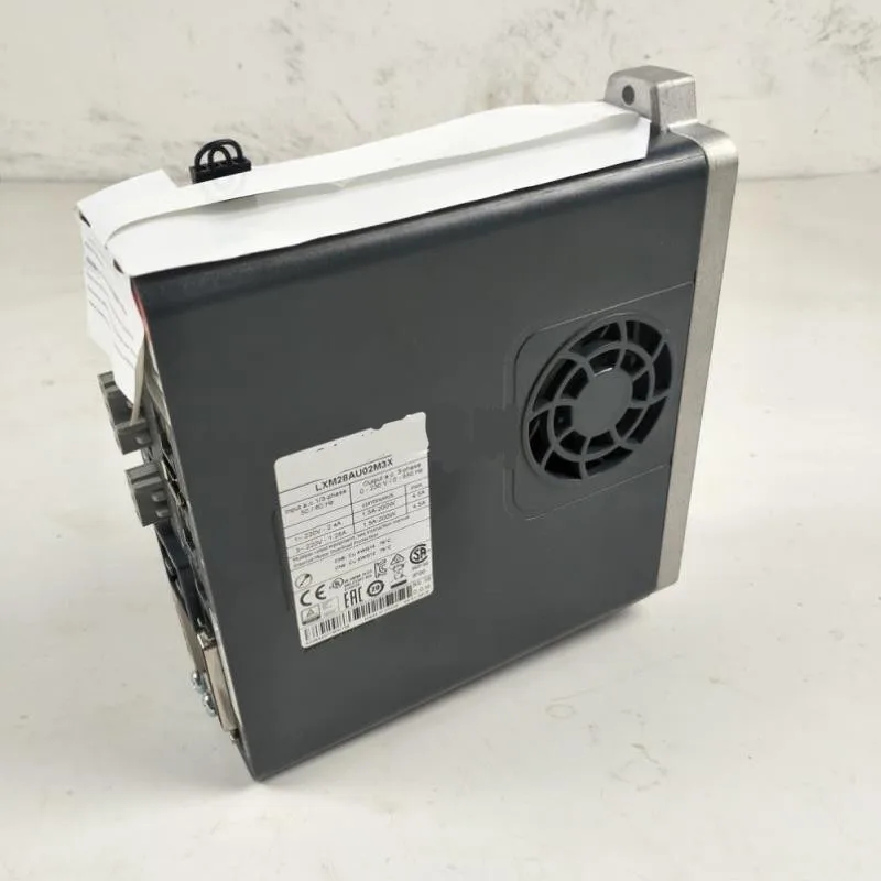 Best price original genuine servo driver LXM28AU07M3X