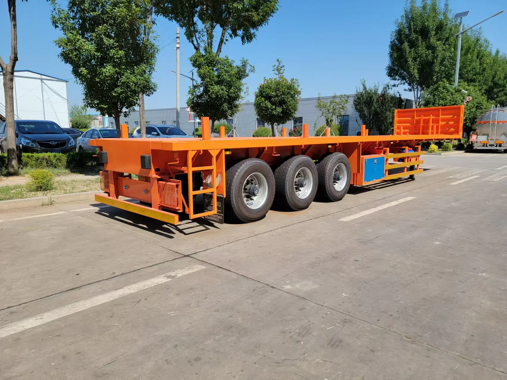 13 6 м 3 Оси FUWA BPW 45-футовый полуприцеп с плоской кроватью для Саудовской Аравии