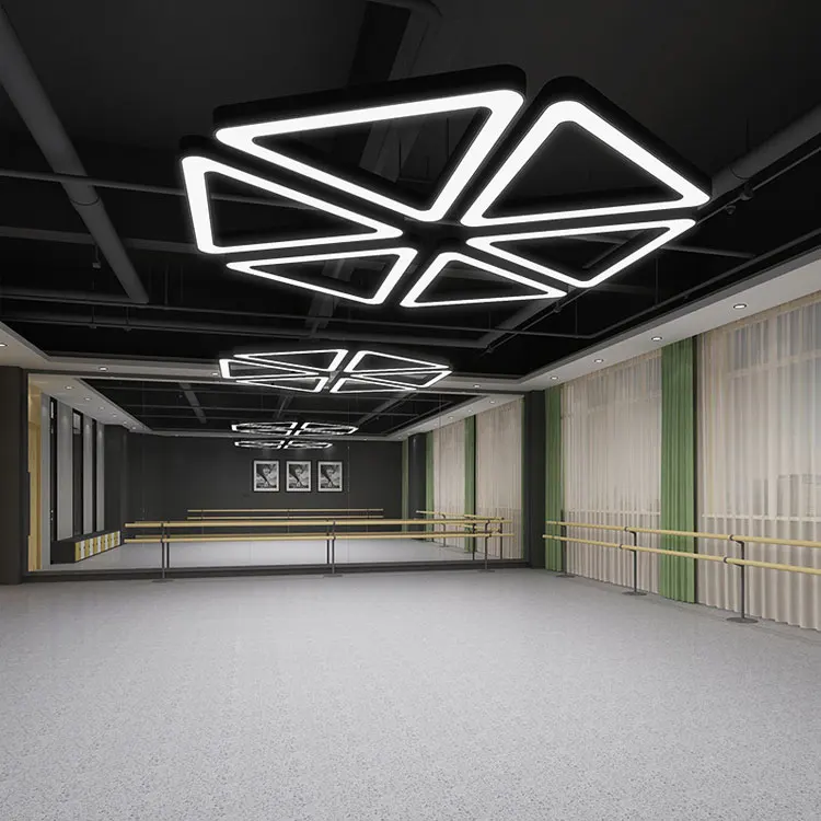 Индивидуальный алюминиевый RGB Светодиодный линейный подвесной светильник Project треугольный потолочный