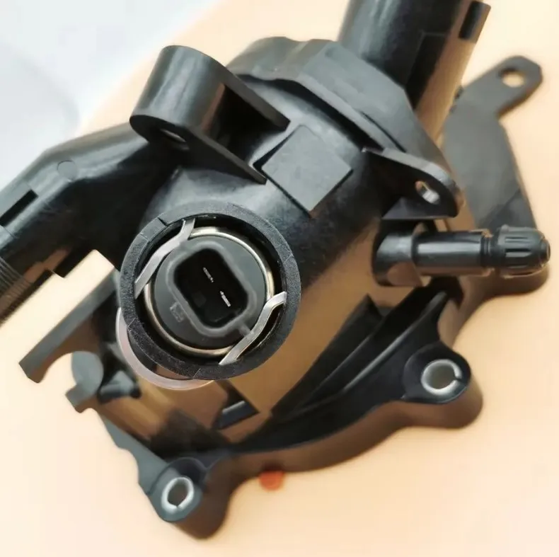 Auto parts 100% brand new Thermostat Housing for M-eganes 4 IV K-adjars 1.3 Tce H5H 110600260R 110609301R