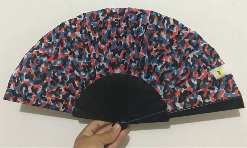 23cm Plastic Hand Craft Holding Foldable Length Spanish Fan Customized Clark Hand Fan for Promotion and Festival