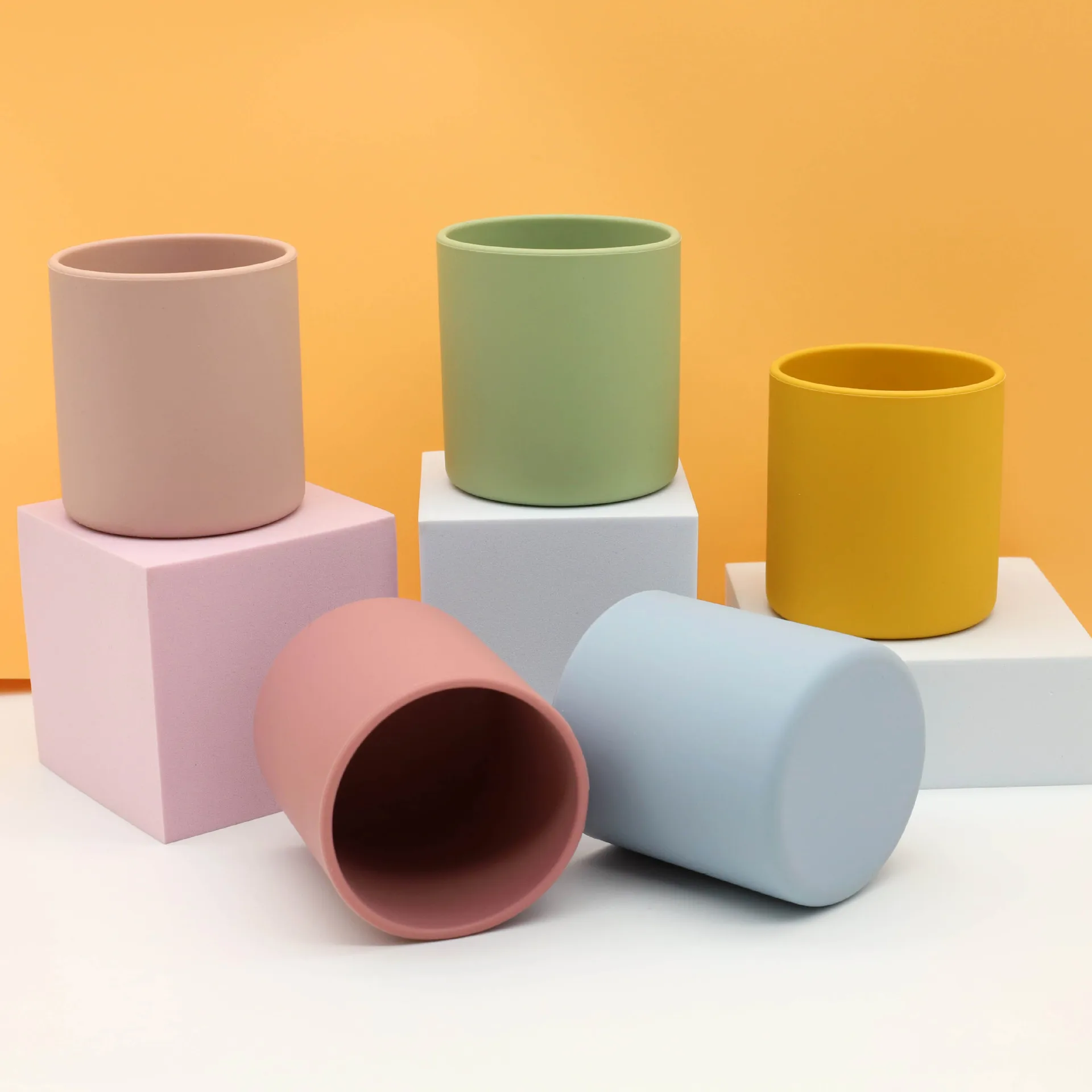 Baby Feeding Bowl With Suction Base Newborn Set Kids Water Sippy Cup Creative Cartoon Baby Feeding 5 Piece Set Silicone Baby Bib