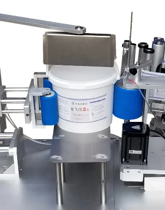 Semi-Automatic 5 Gallon Buckets vat Labeling Machine China Manufacturer /labeling Machine For Big Size Plastic Bottle Paint Pail