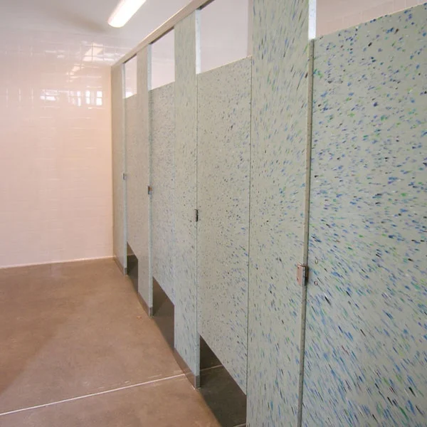 Recycled HDPE Plastics Building Brick Can be used To Build Sound Walls / Sheds / Toilet Stalls / HDPE Privacy Stalls