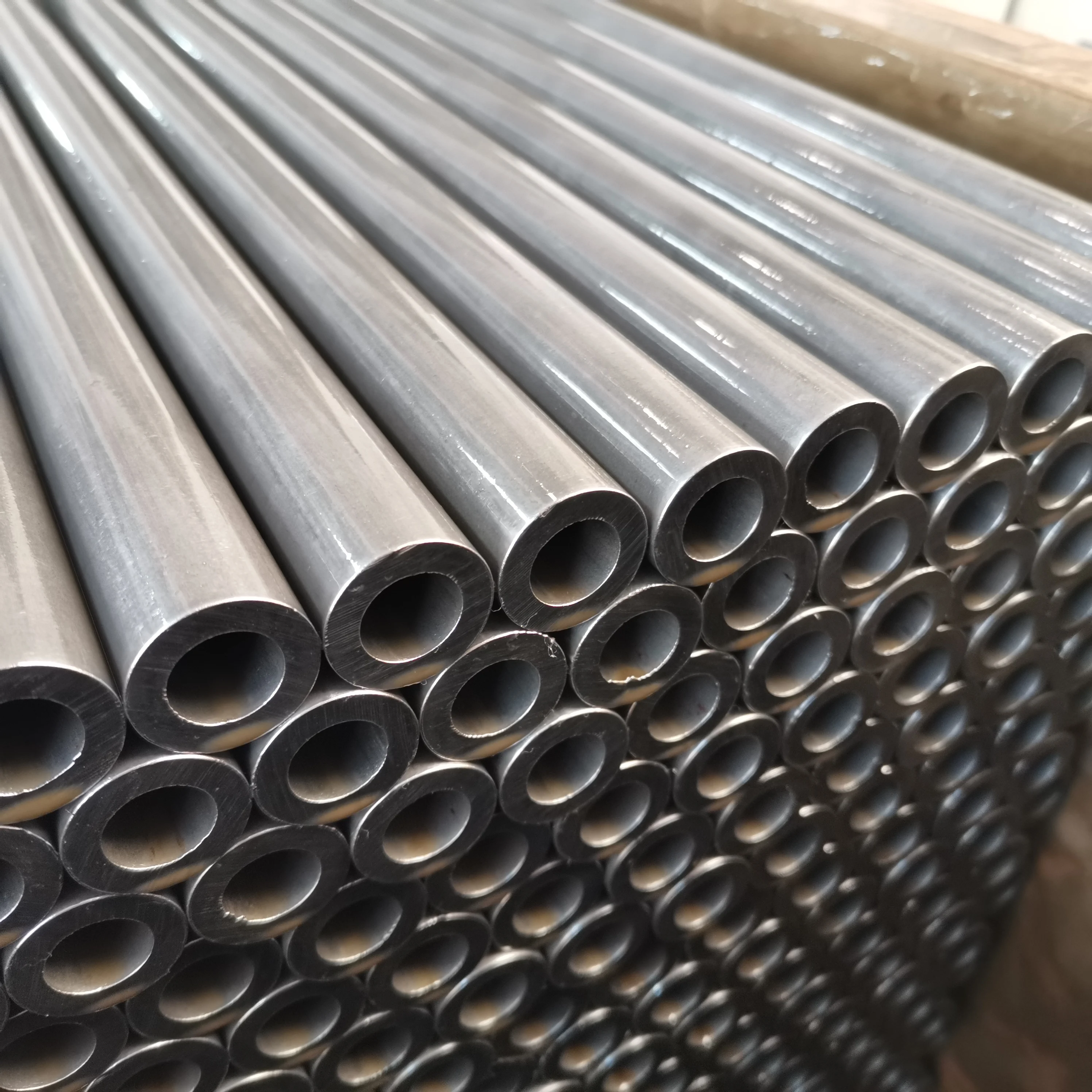 26MnB6 34MnB5 Cold Drawn Precision Welded Steel Tube DOM Tube Stabilizer Automotive Pipe