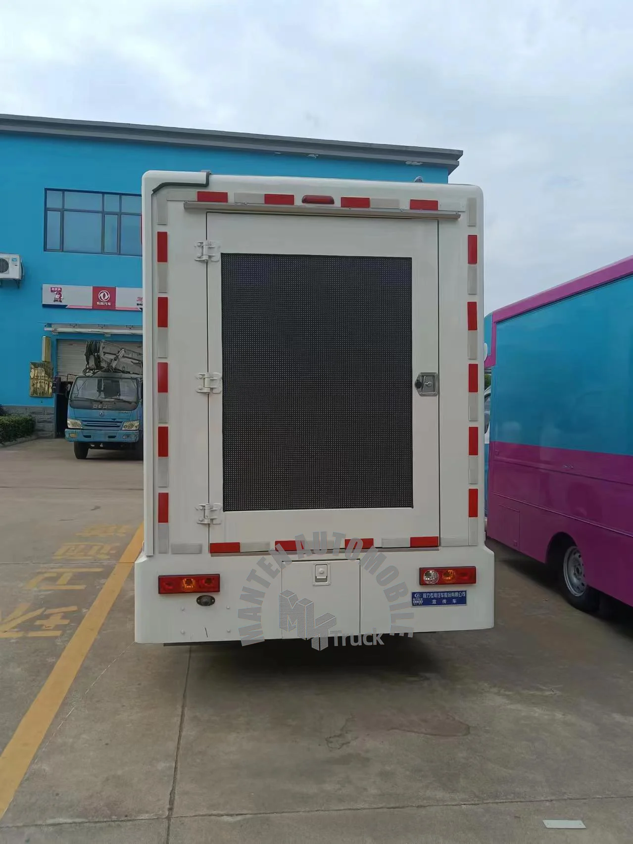 Foton Mobile LED Stage Display Truck Advertising Truck with High Quality and Best Price