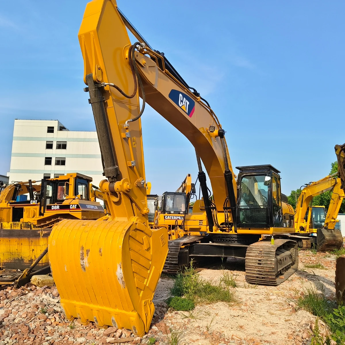 Used Japan Caterpillar CAT 320C 320B 320GC 330D 336D 336E excavators for sale