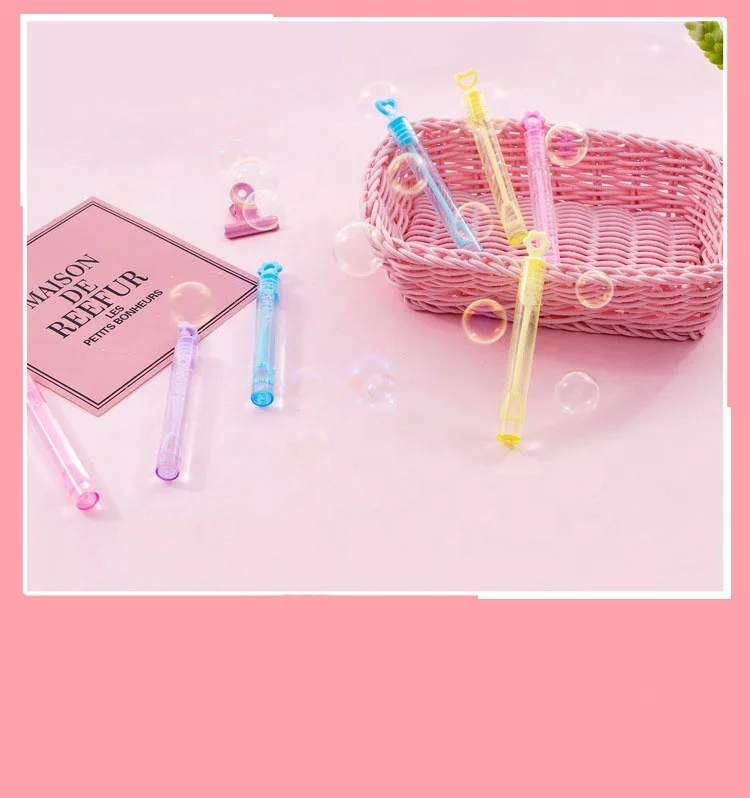 Colorful shake bubble stick children water bubble toy Party Favors Heart Wand Bubble Stick Toys