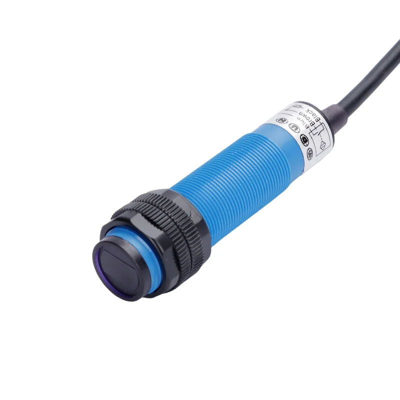 G18 NPN PNP NC-free AC DC four-wire AC DC universal waterproof grade IP67 detection distance 50cm wire length 2m