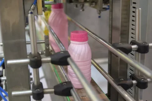 Automatic 4 nozzles filling machine for liquid and oil and daily use products