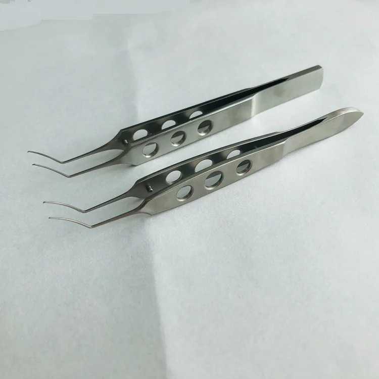 ophthalmic instruments with Bloomberg capsulorhrxis forceps of 85mm or 115mm