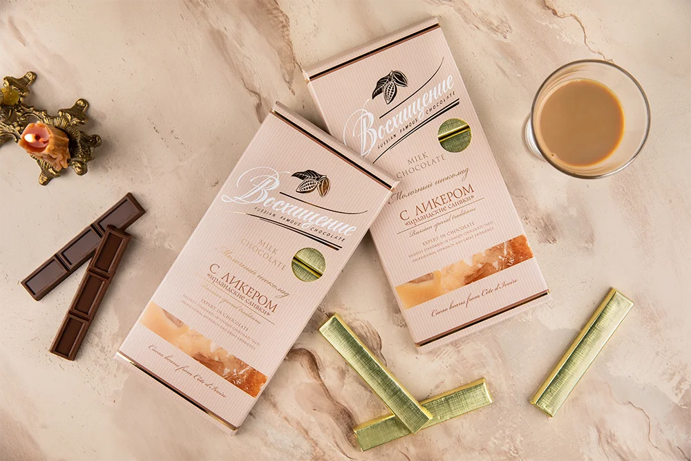 
Voskhishchenie Milk chocolate with liquor 