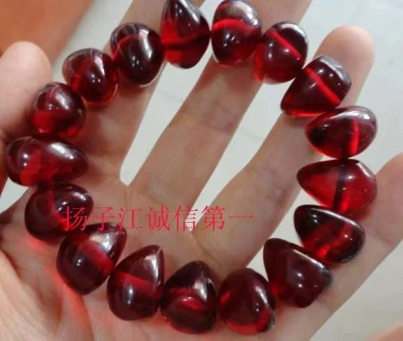 2022Boutique drop-shaped beeswax amber bracelet rosin new yellow blood flower amber