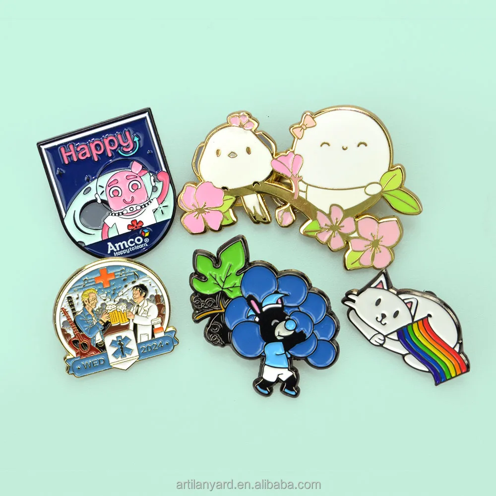 Locking Pin Back Brooch Lapel Pin Badge Butterfly Bee Hard Soft Enamel Lapel Pin Crafts Gift Custom