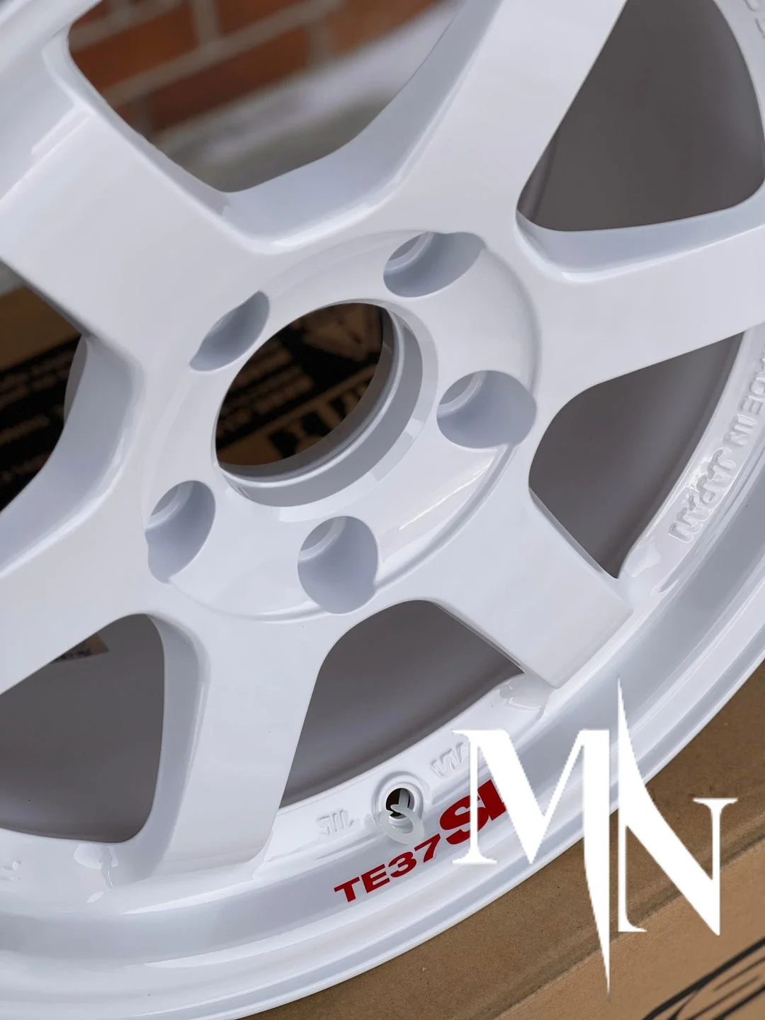 5x100 5x112 5x114.3 15 16 17 18 19 20 Inch White Froged Wheels Sport Rim TE37 Saga High Performance Track Wheels