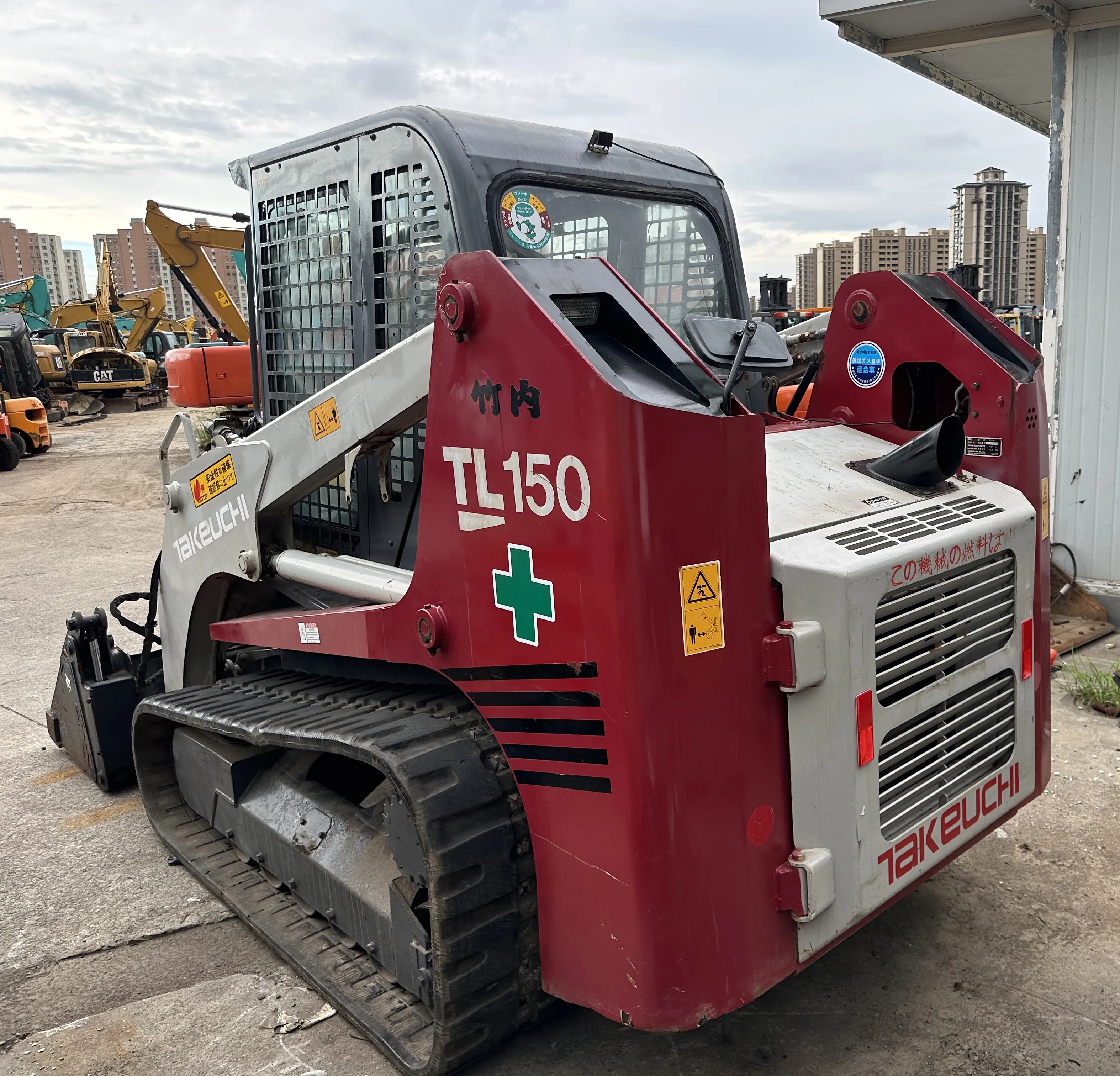 Хорошая цена погрузчик Takeuchi TL150 для руля в Шанхае Китай Япония