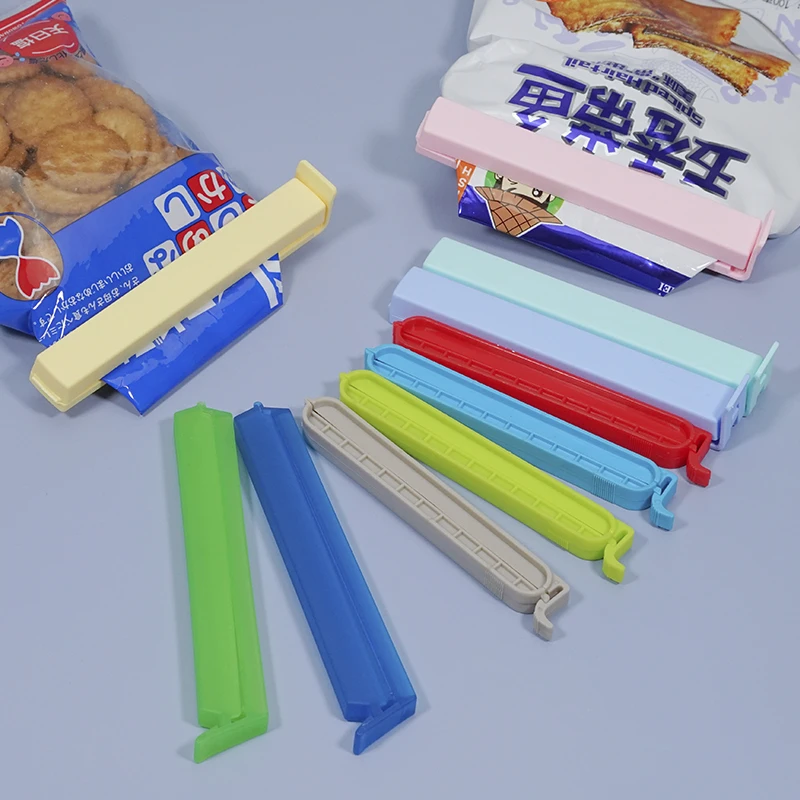 Midium size wholesale custom LOGO colorful plastic sealing clip for food at low price