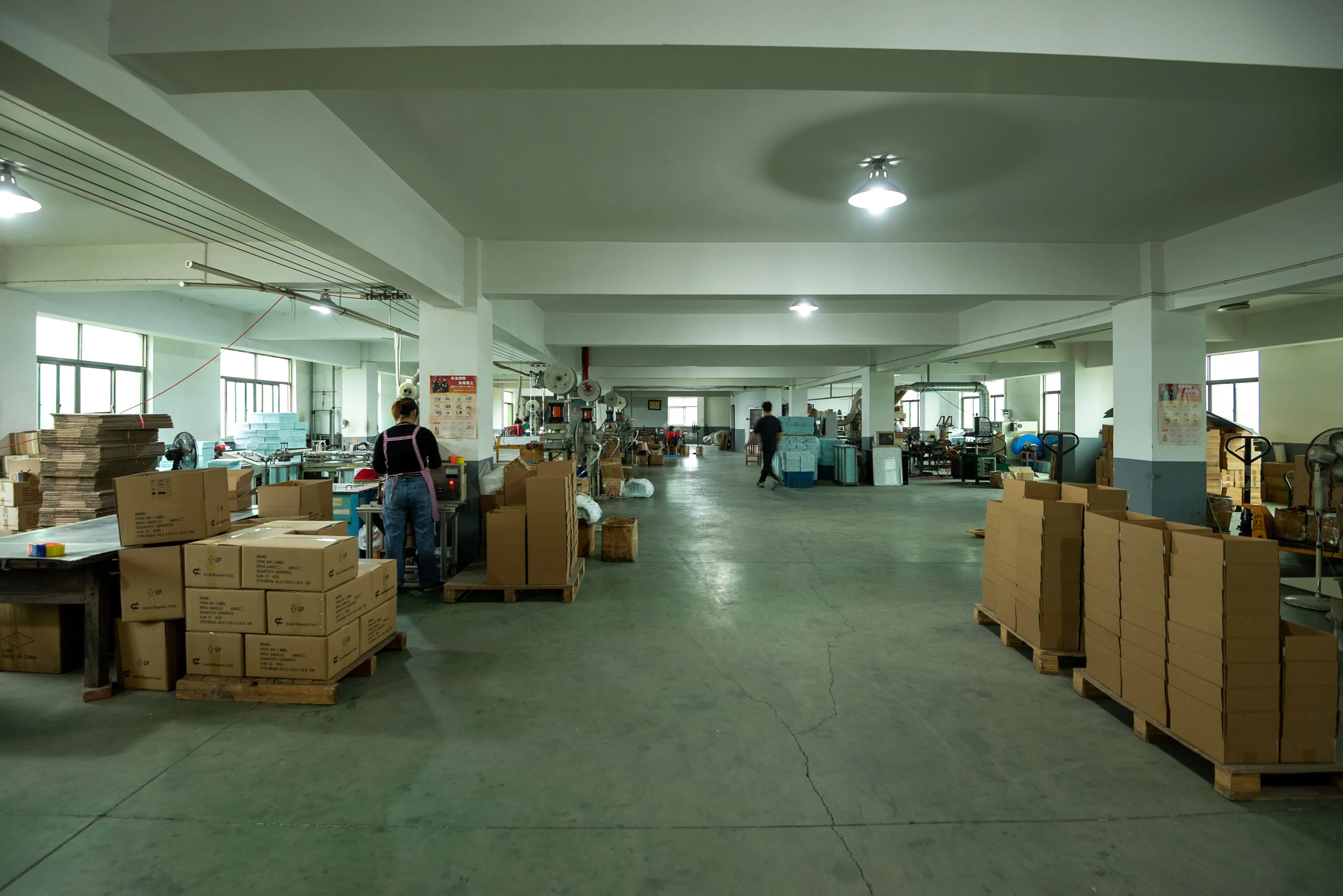 A-009(AM Label in Sheets)58khz AM DR Label for Retail Store Loss Prevention