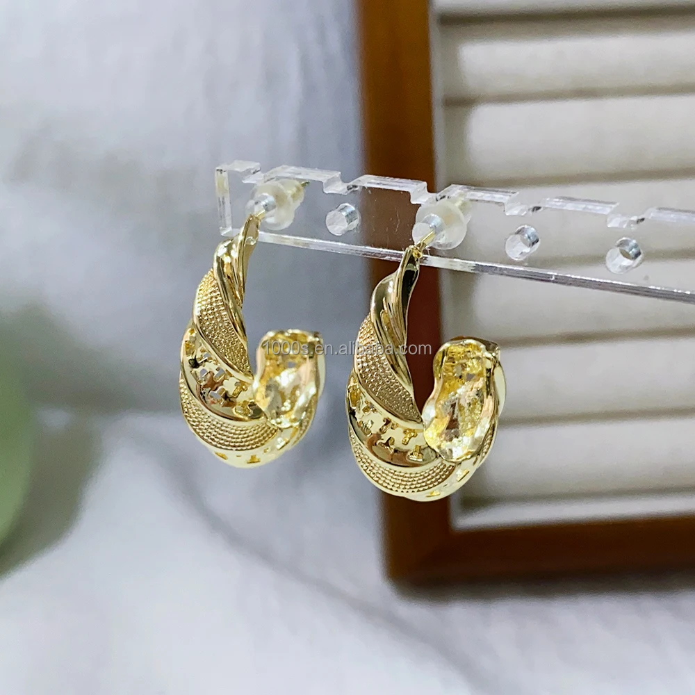 18K Gold Plated Brass Jewelry Simple Designer Open Hoops Type C Delicate Ear Stud Jewelry