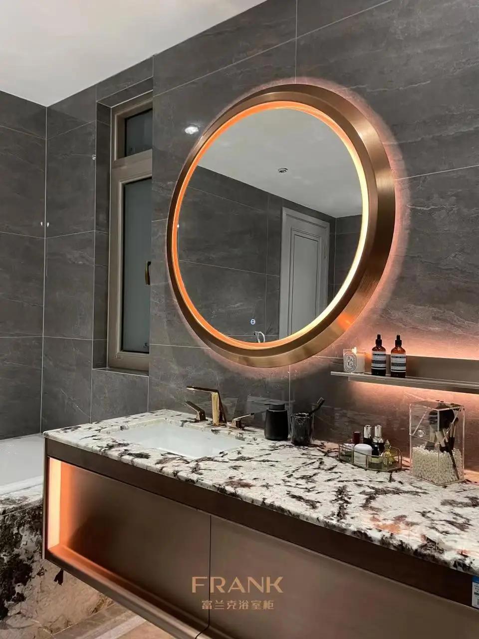 All new design dancing lights series luxurious modern floor mounted vanities luxury bathroom vanity cabinet with solid oak wood