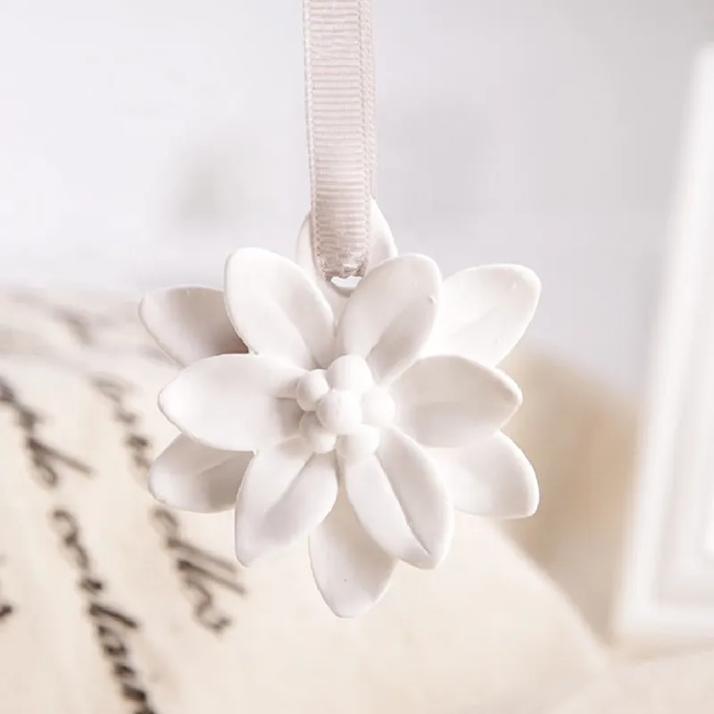 White lotus flower interior decoration ceramic accessories