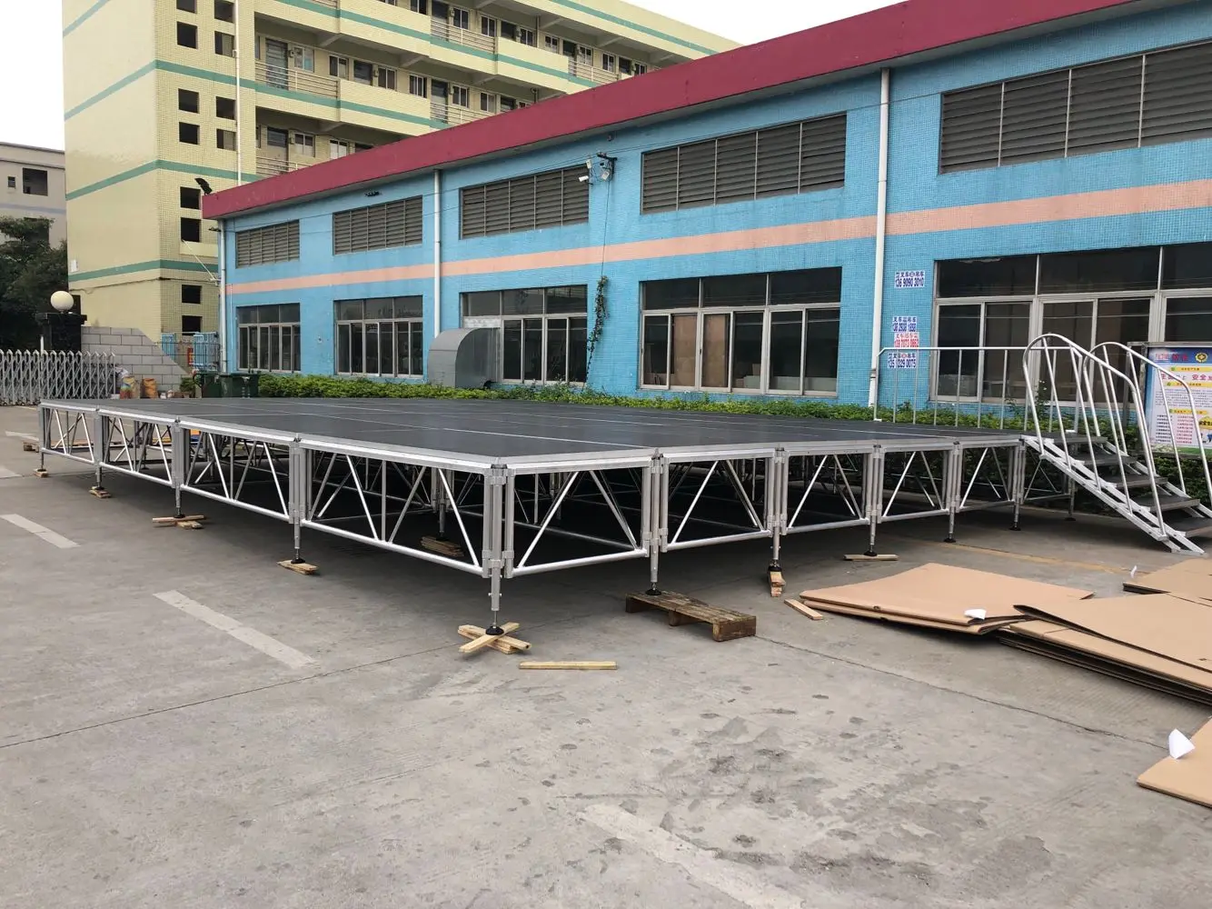 High Quality Aluminum Outdoor Riser Portable Stage for Sale