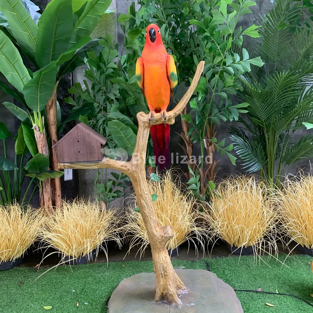 Blue Lizard Realistic Large Animatronics Animal Live Size Woolly Animatronic Parrot Sun Conure Model for Children Park