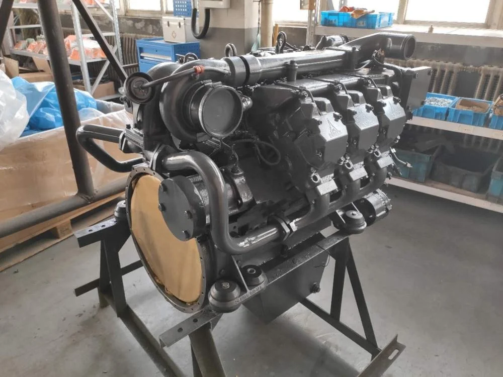  Горячая распродажа Deutz 6 цилиндров с водяным охлаждением турбонаддувом дизельный двигатель TCD 2015 V06 используется в строительной