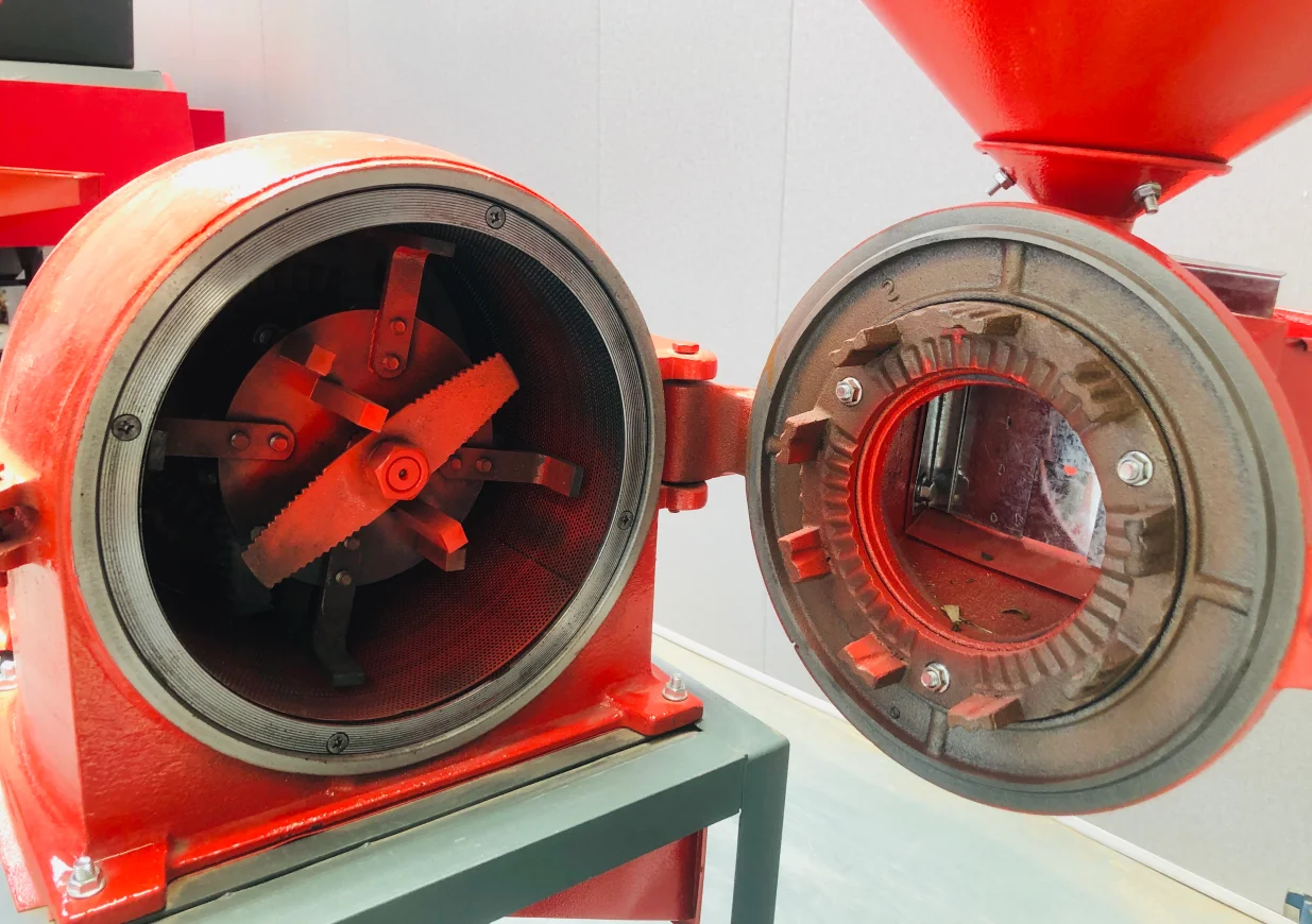 Weiwei Multi-function Rice Milling and Pulverizing Combination Machine Multi-function Pulverizer Grain Crusher Machine