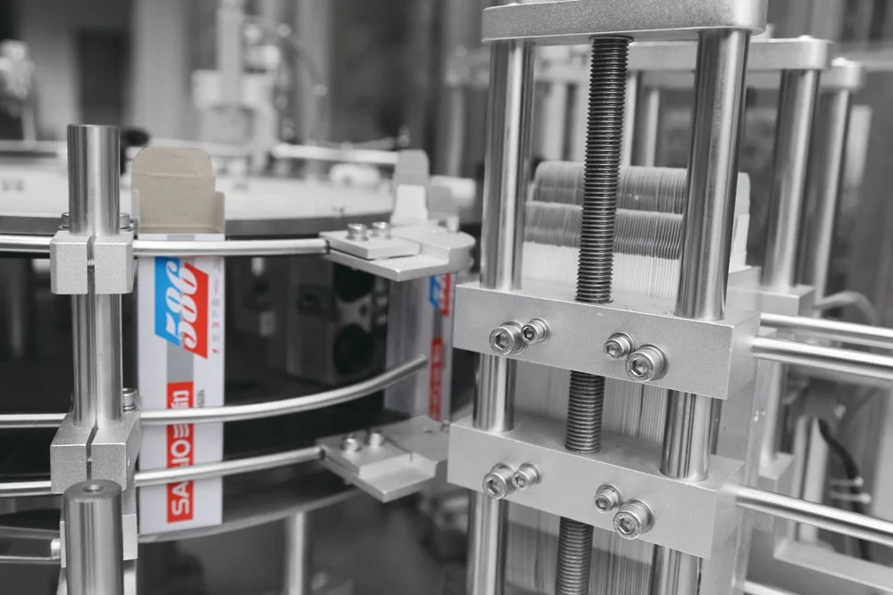 Good Quality Cheap Price Blister Sachet Soft Tube Bottle Vertical Semi Automatic Cartoning Machine