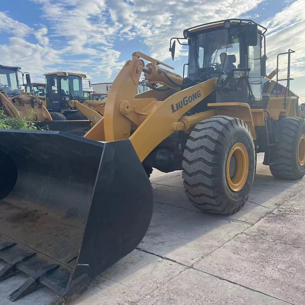Low Price Used Liugong Wheel Loader CLG862H For Sales Second-hand Construction Machinery Loader Cummins Engine