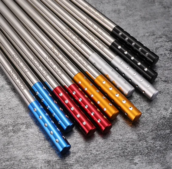 Wholesale Metal Chopsticks 18/10 Stainless Steel Reusable Chopsticks 5 Pairs With Gift Box Korean Japanese Chinese Chopsticks