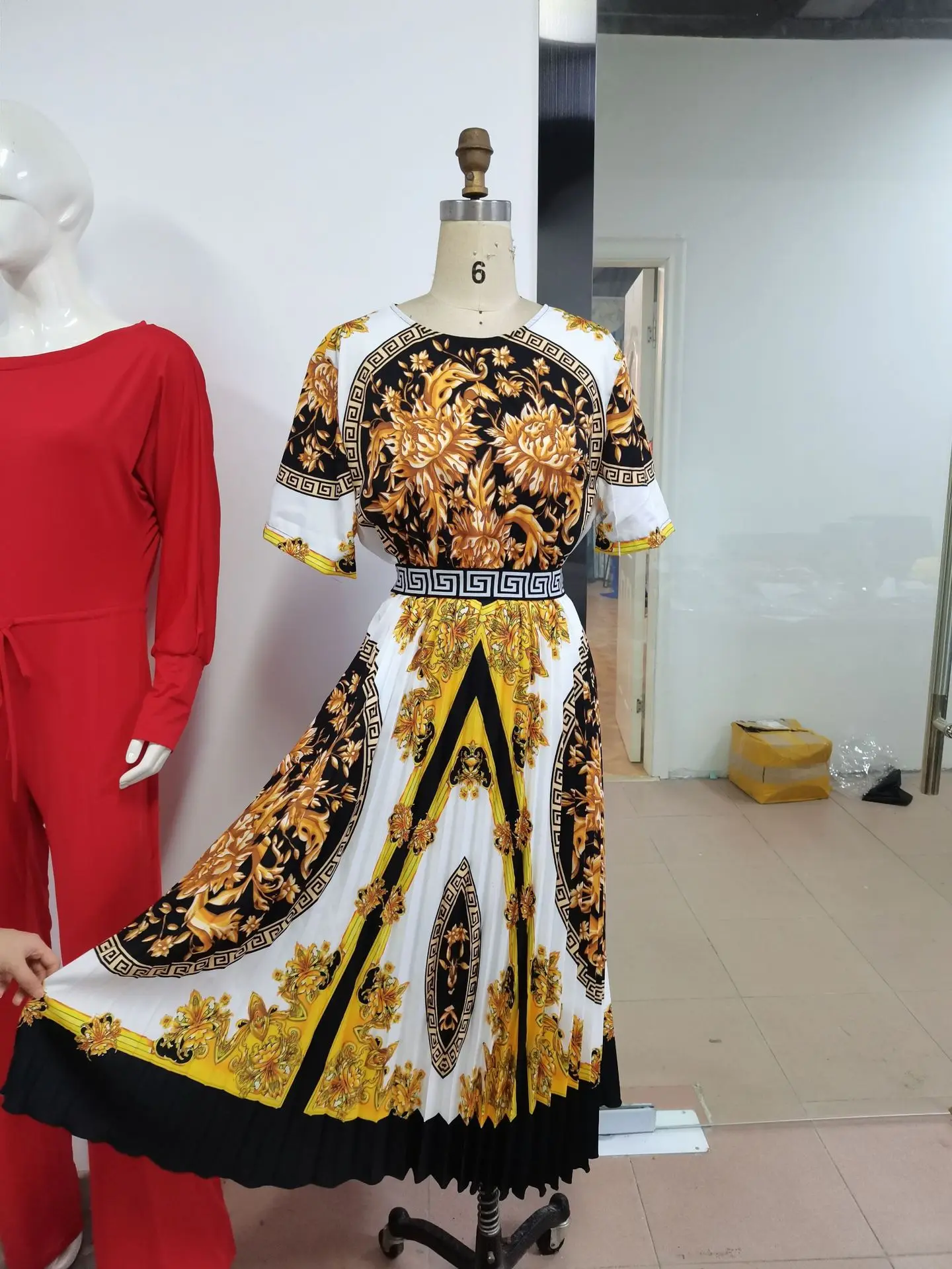 2022 New Large Size Fashion African Style High Waist Long Skirt Printed Temperament Commuter Floral Print Pleated Dress 4