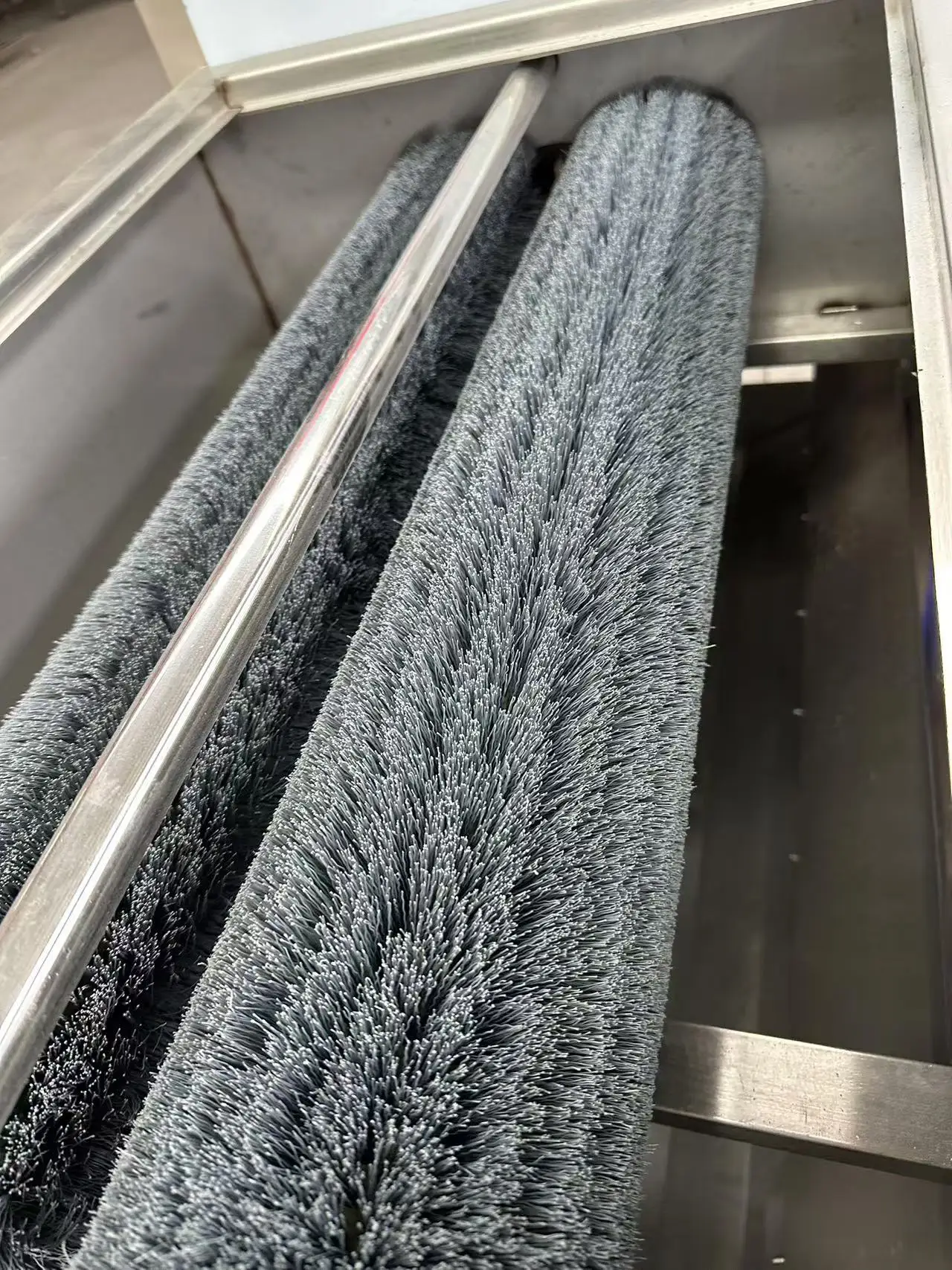 High-Efficiency Egg Cleaning Machine with Advanced Sanitizing Technology for Optimal Hygiene and Quality Control