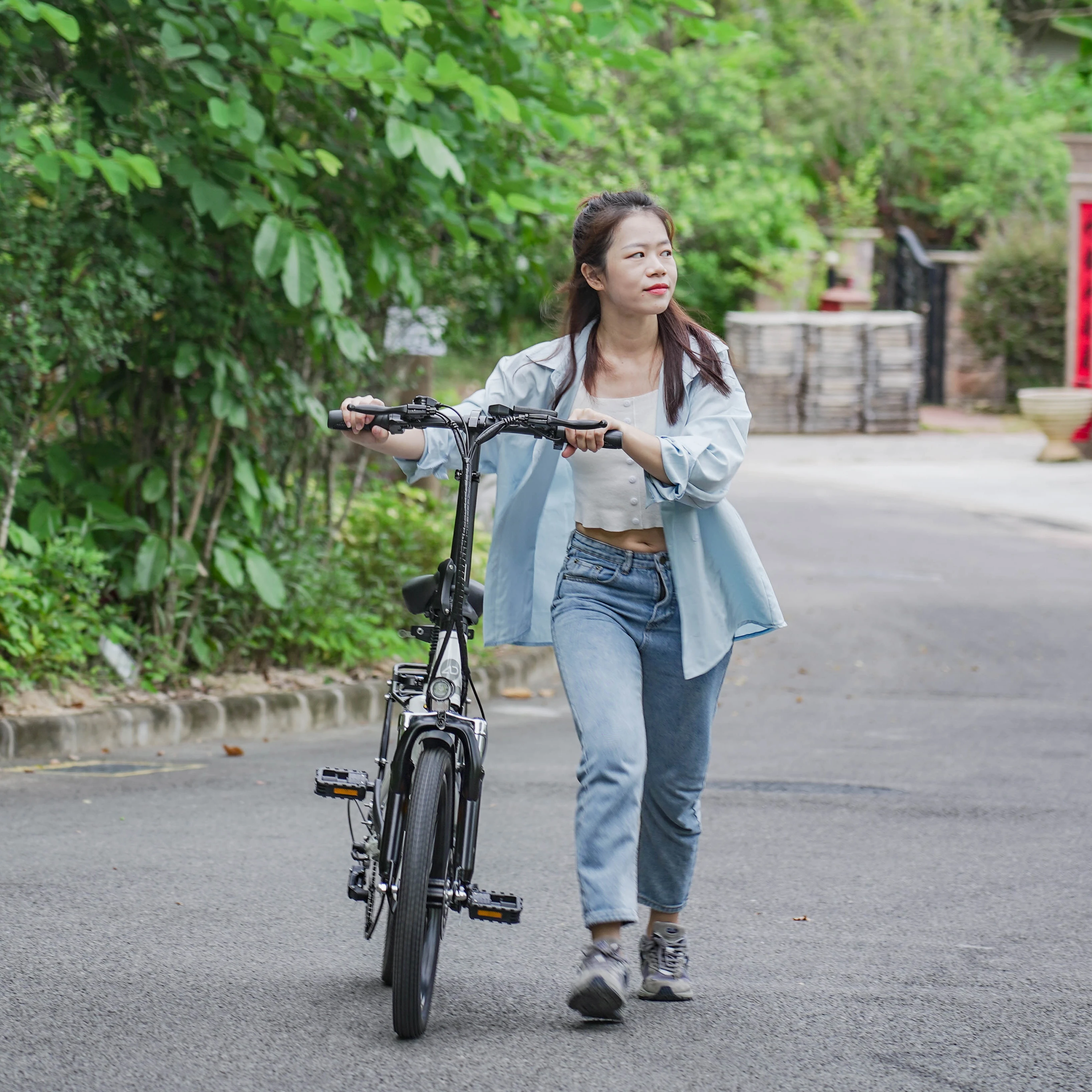 Intelligent APP ADO A20XE E Bicycle Electric Hybrid Bike Electric City Bike Folding Bicycle Mountain Ebike Road Bike LCD 20 Inch