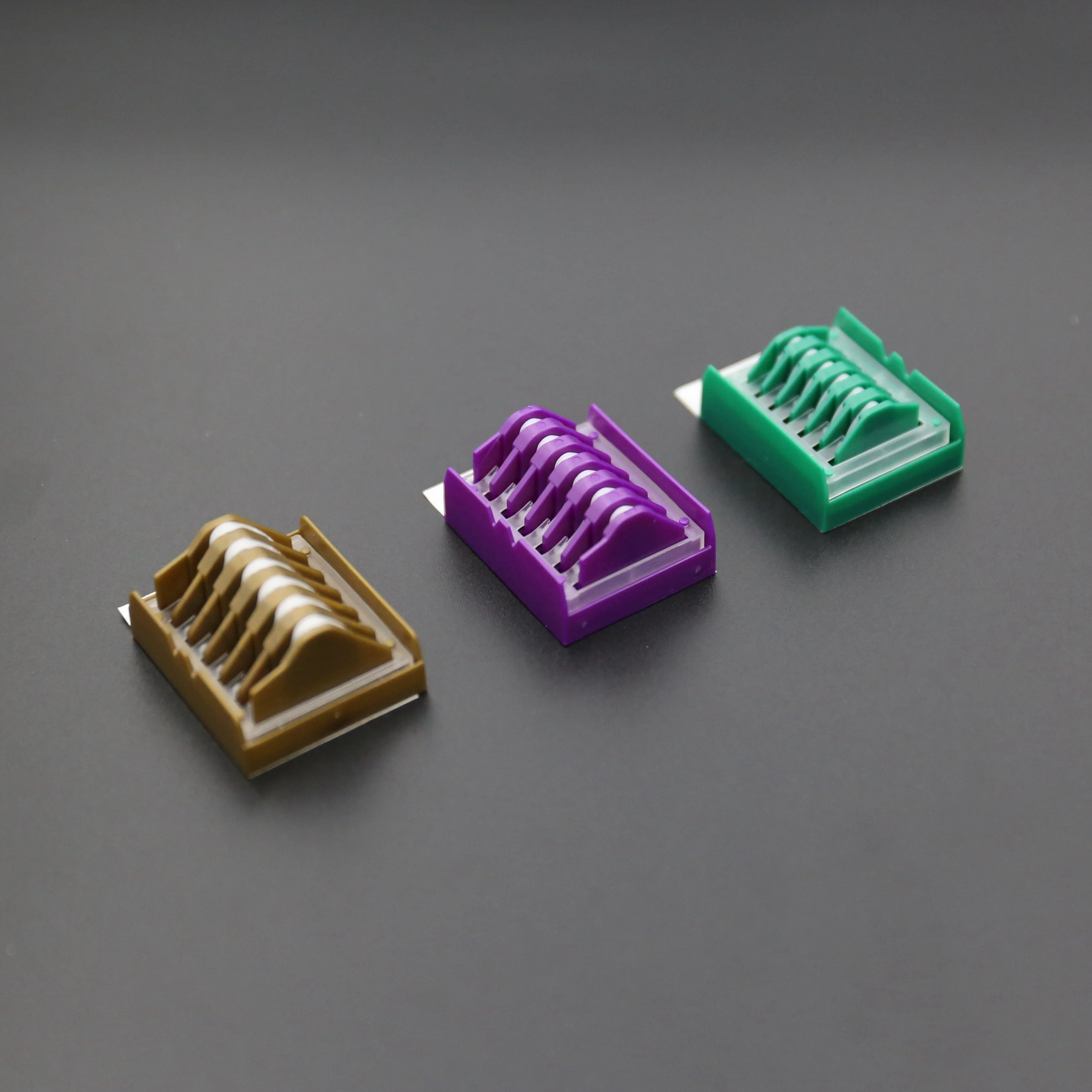 Disposable non-absorbable ligation clips