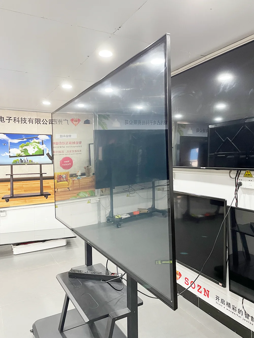 television 4k smart tv 100 inch With tempered glass 110 inch tv Android 11.0 interactive smart tv 85 inch original