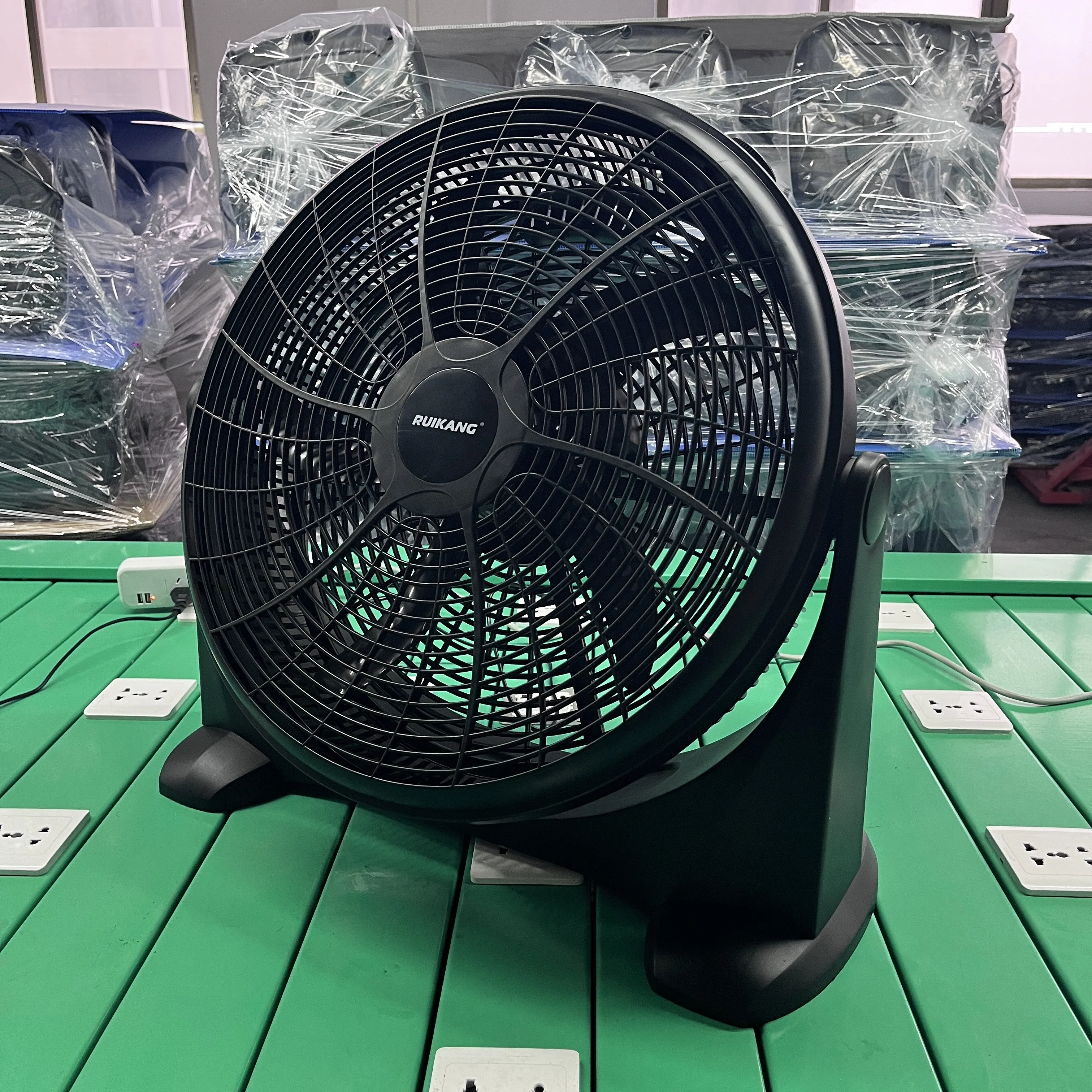 Commercial Factory manufacturing electric strong wind air industrial floor fan modern style plastic black 20 inch fan