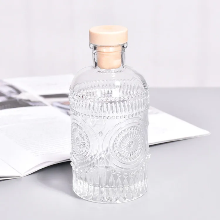 Empty  Flower Pattern Perfume Oil Aroma Glass Reed Diffuser Bottle with Rattan Sticks Glass Reed Diffuser Bottle Decorative Cork