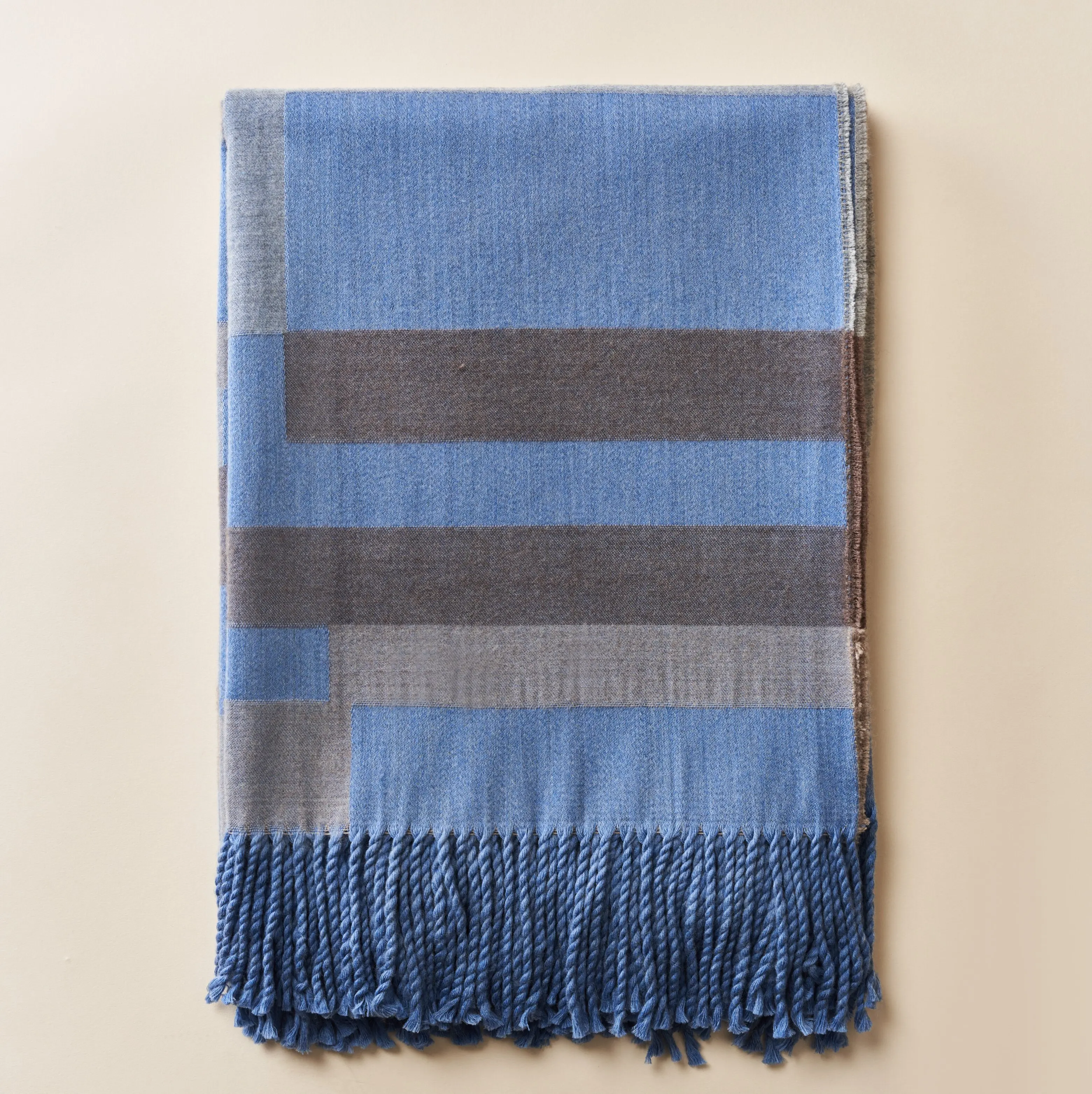 100% Australian Wool Merino Wool Blanket Home Textile Heavy Strip Throw Wool Blanket With Tassels For Winter