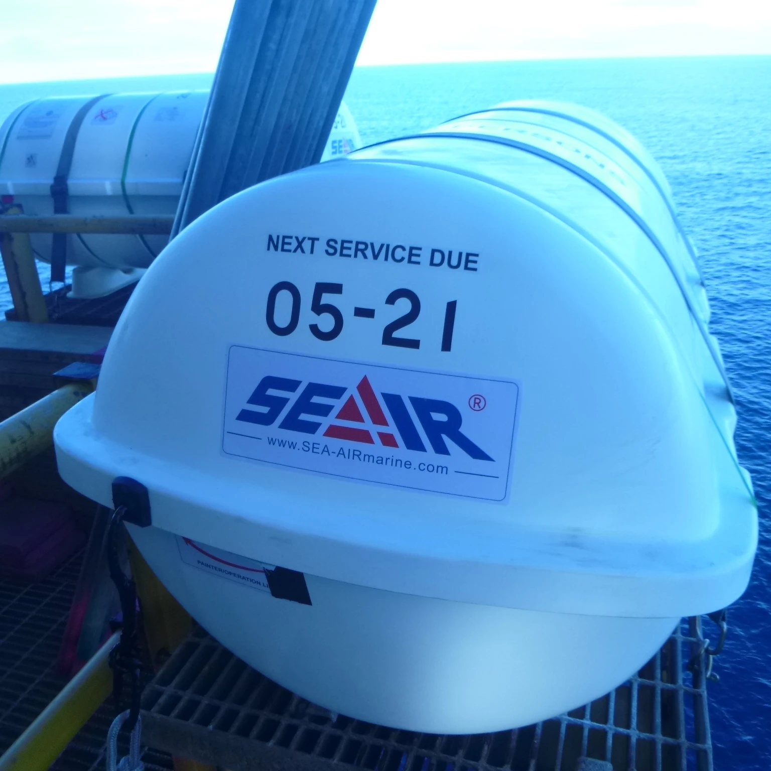 inflatable floating SOLAS life raft 10 person