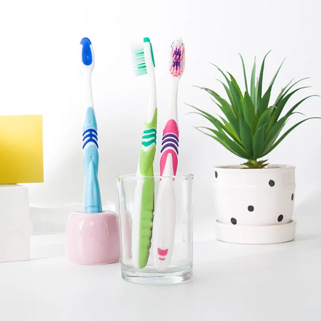 Guangzhou best quality toothbrush gum massage toothbrush for Adult