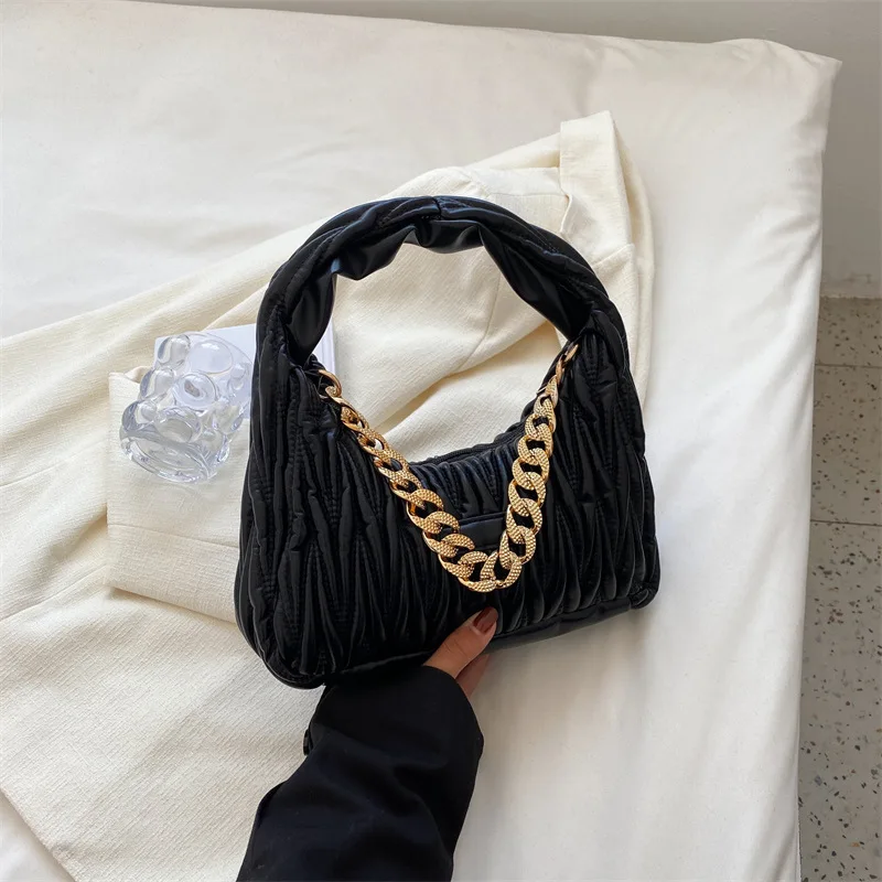 2022 New Arrival Fashion Bags brand Golden Chain pu leather shoulder bags Ladies trendy handbags for women luxury