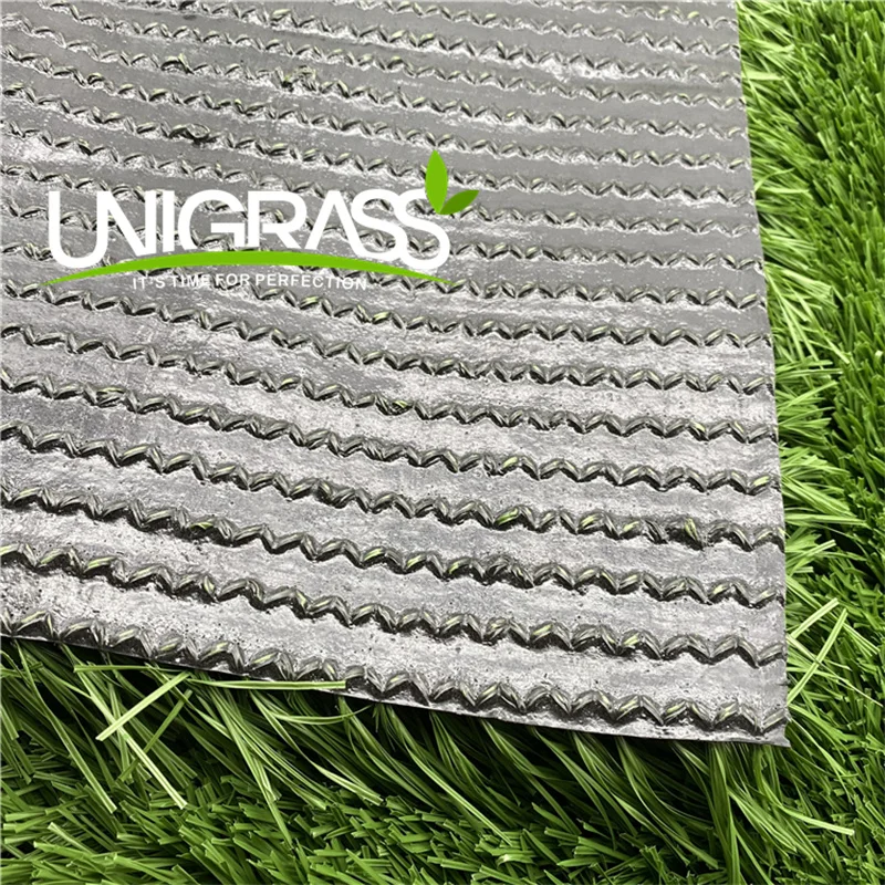 Искусственный газон UNI Green для спортивного поля футбольного