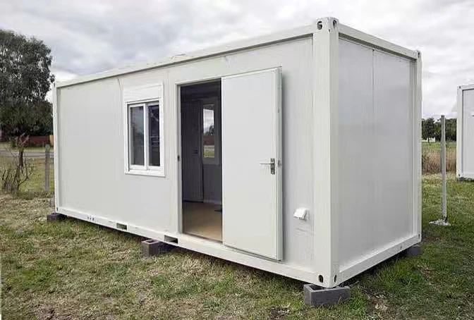 Tiny Living Homes Movable Prefabricated Perfab Container House For Public Bathroom Warehouse Shed Garage Office