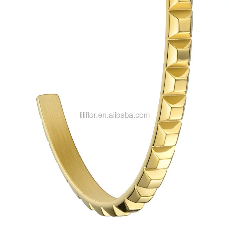High Quality Fashion Jewelry 18K Gold Plated Stainless Steel Spike Pyramid C-type open design Cuff Bracelets BF192008 8