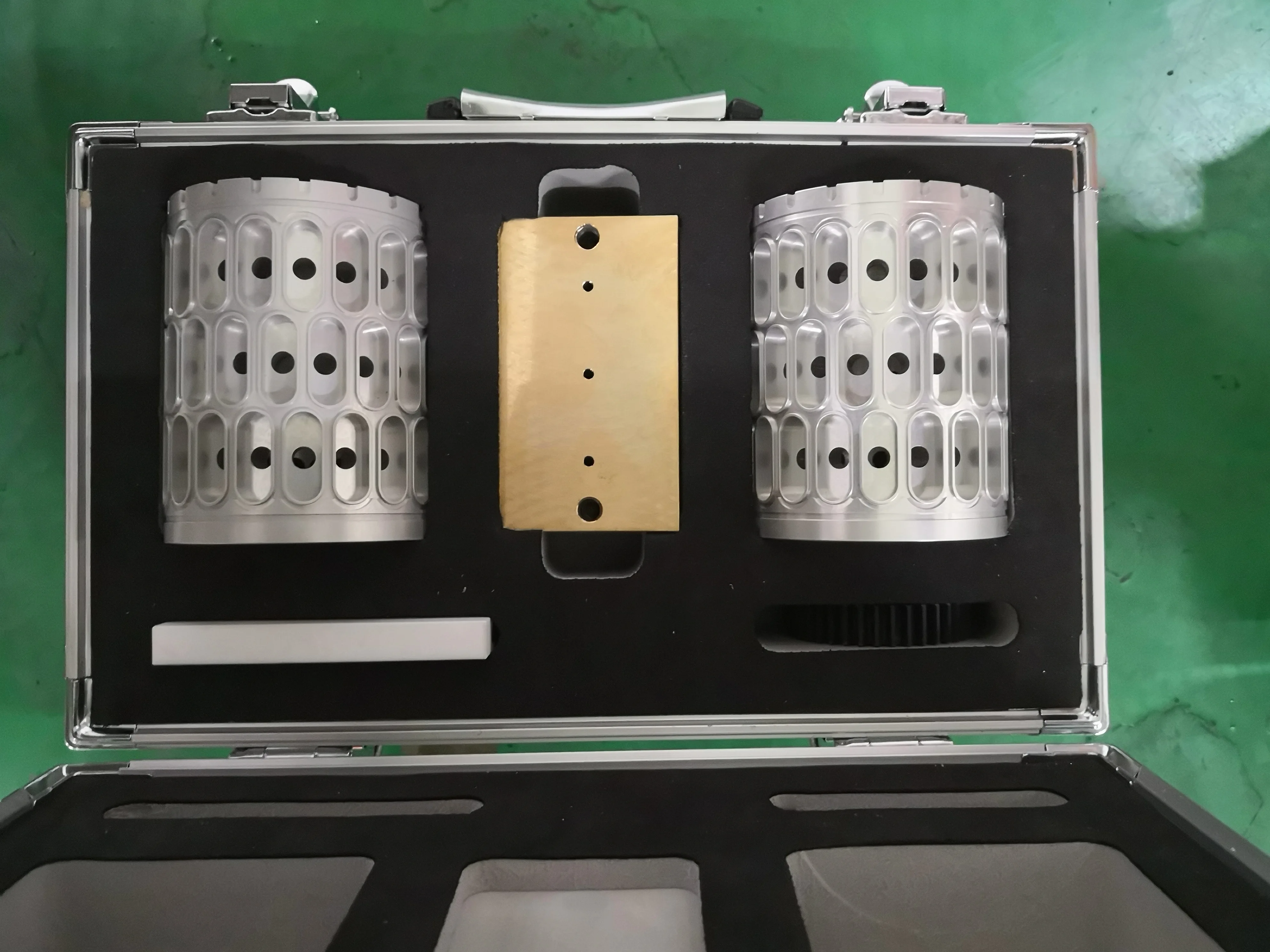 softgel gelatin making machine  encapsulation production